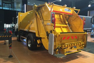 Rear Loaded Garbage Compactor Mercedes atego 1621